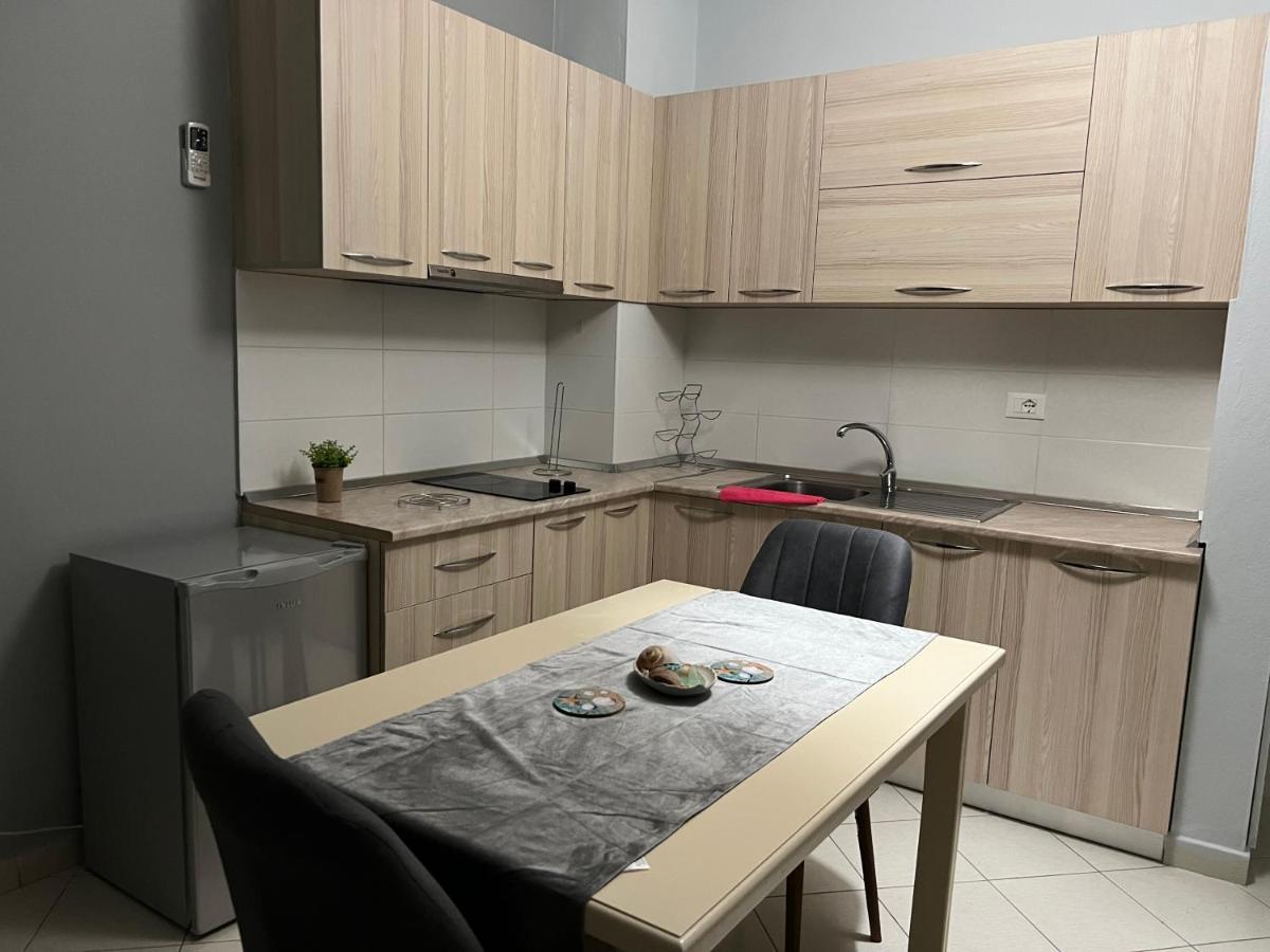 Emi Sol Apartment Vlorë Εξωτερικό φωτογραφία